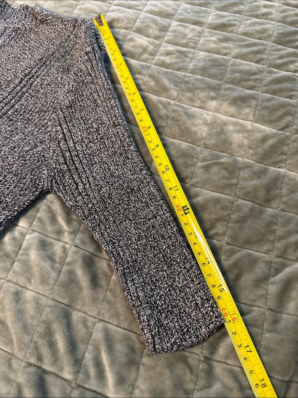 Grey Too - Picture 5 of 6